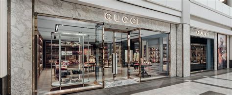 gucci store westchester mall.